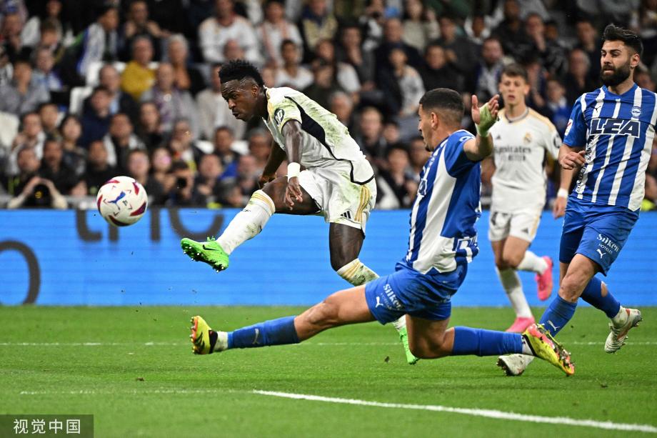 现出了极大 现出了极大