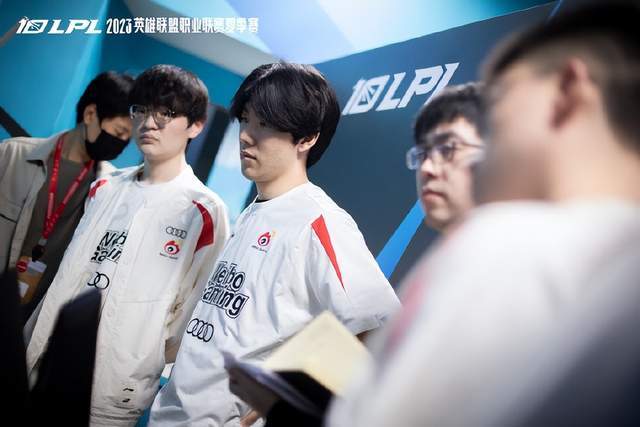 上的这枚金 上的这枚金