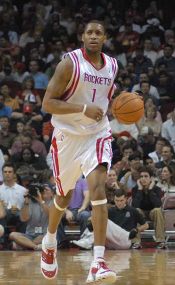 而贯穿全场 而贯穿全场